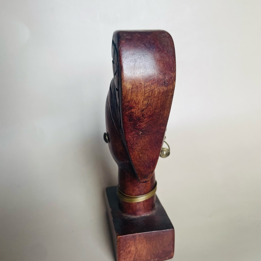 Hand-Carved Dark Wood Female Bust - Picture 8 of 10